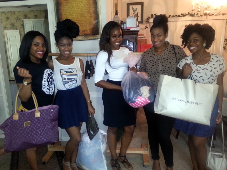 Clothes Swap 3264x2448-003